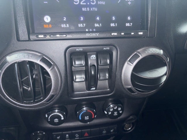 2016 Jeep Wrangler Unlimited Freedom Edition