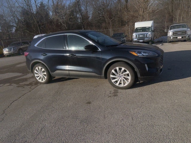 2021 Ford Escape Hybrid Titanium