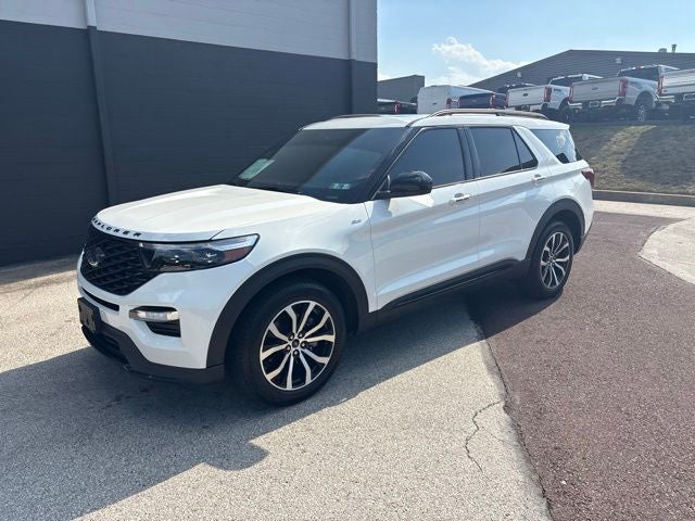 2024 Ford Explorer ST-Line