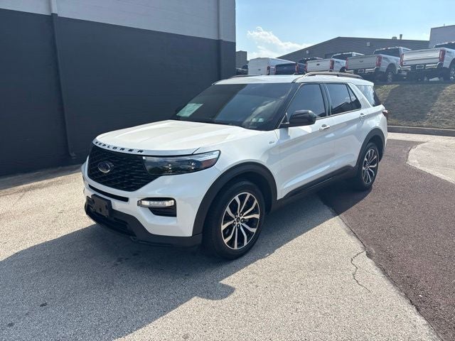 2024 Ford Explorer ST-Line