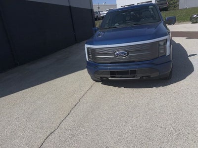 2022 Ford F-150 Lightning Lariat
