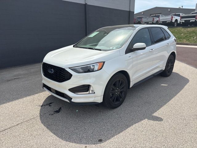 2022 Ford Edge ST Line