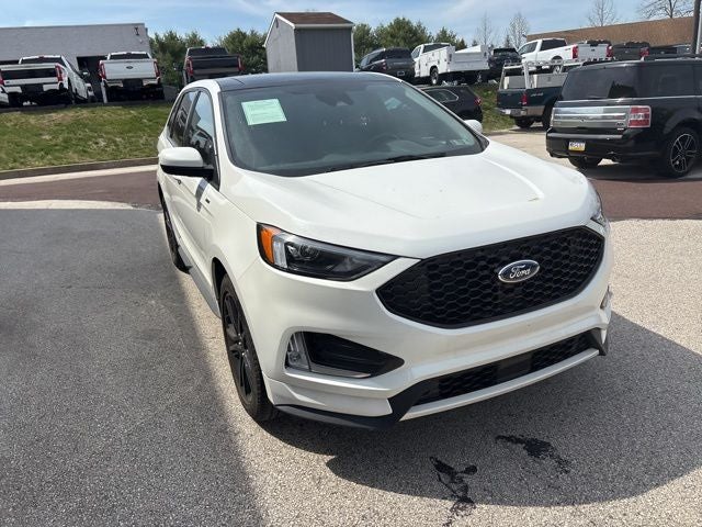 2022 Ford Edge ST Line