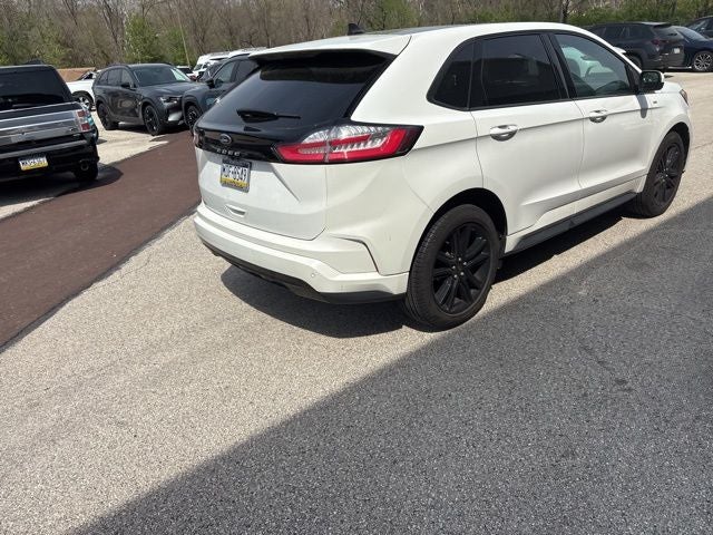 2022 Ford Edge ST Line