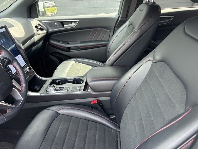 2022 Ford Edge ST Line