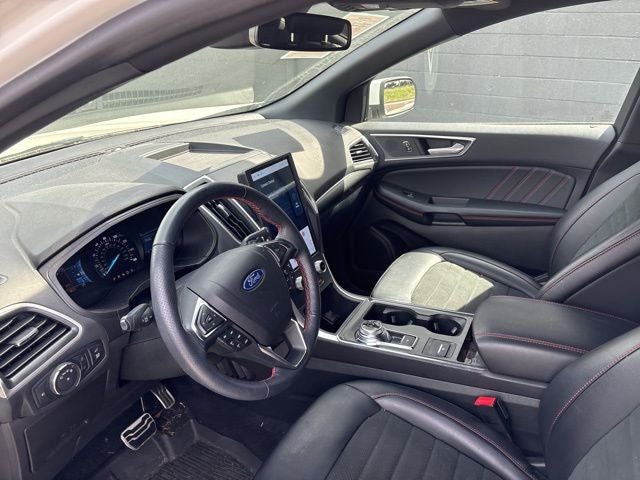 2022 Ford Edge ST Line