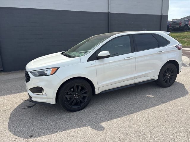 2022 Ford Edge ST Line