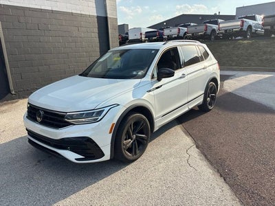 2023 Volkswagen Tiguan 2.0T SE R-Line Black