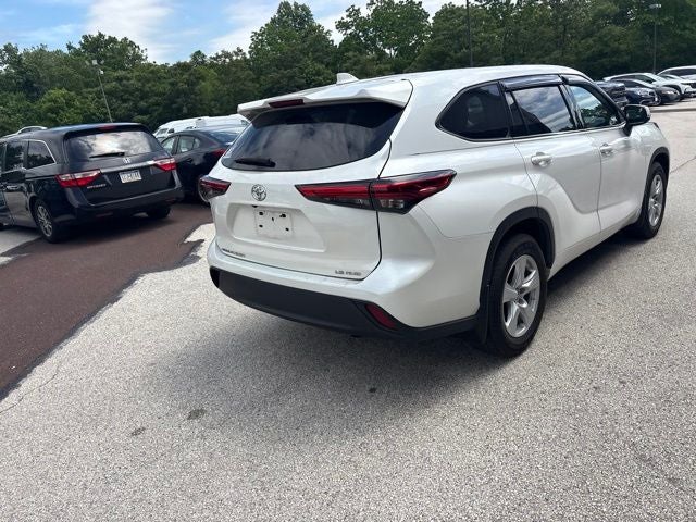 2021 Toyota Highlander LE