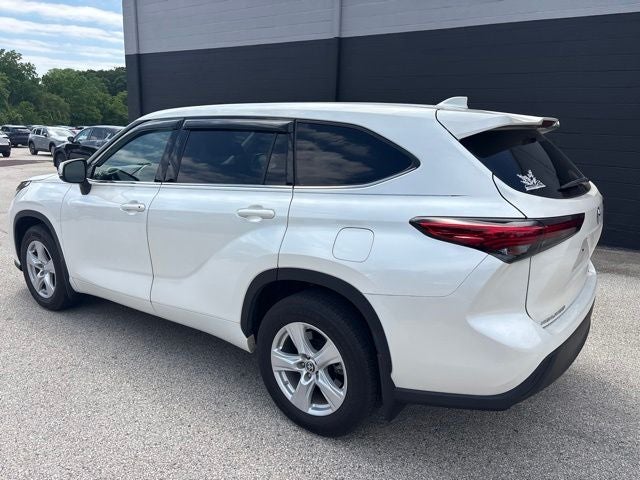 2021 Toyota Highlander LE