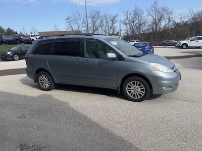 2007 Toyota Sienna XLE 7 Passenger
