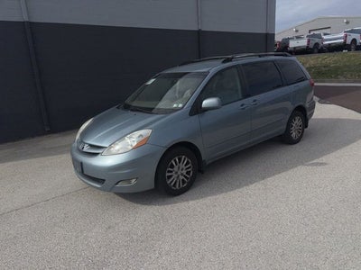 2007 Toyota Sienna XLE 7 Passenger