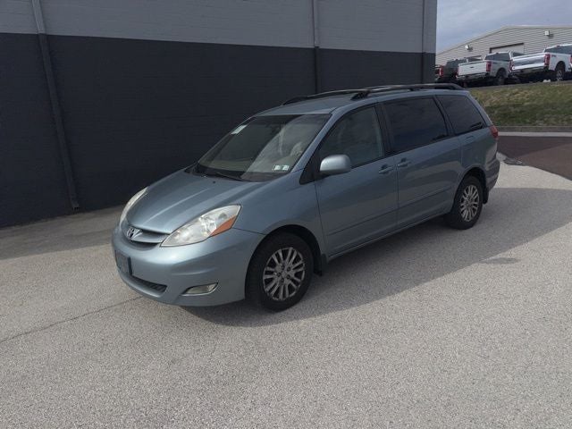 2007 Toyota Sienna XLE 7 Passenger