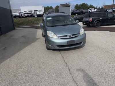 2007 Toyota Sienna XLE 7 Passenger