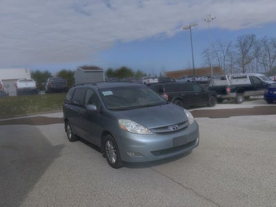 2007 Toyota Sienna XLE 7 Passenger